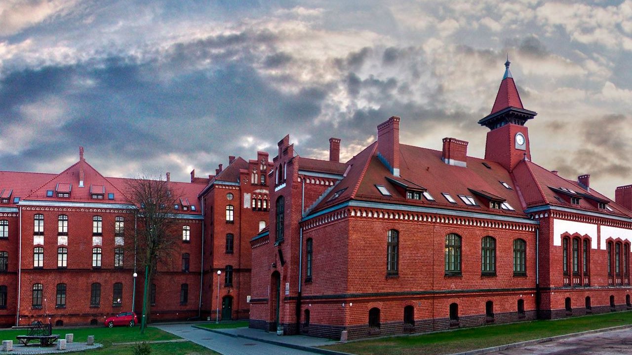 Klaipeda University STUDY AND WORK